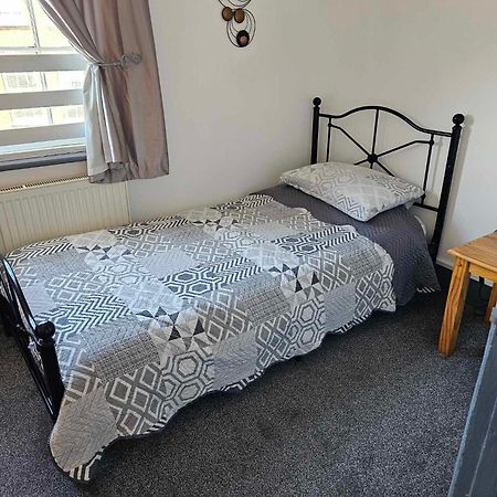 Driftwood Apartments Бродстерс Екстер'єр фото
